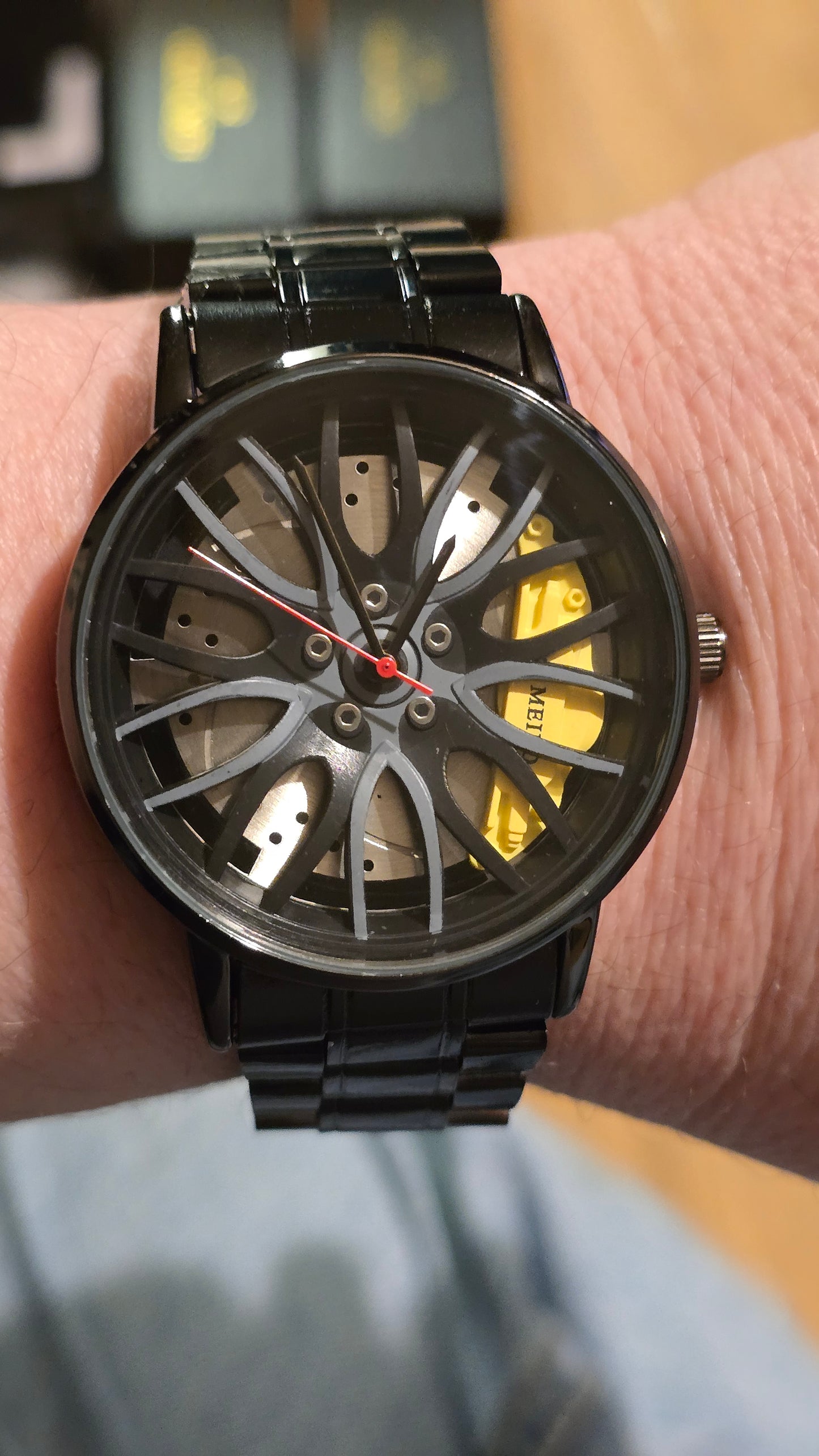 Mens / Unisex Alloy Wheel Style Quartz Watch - Yellow - New - 1
