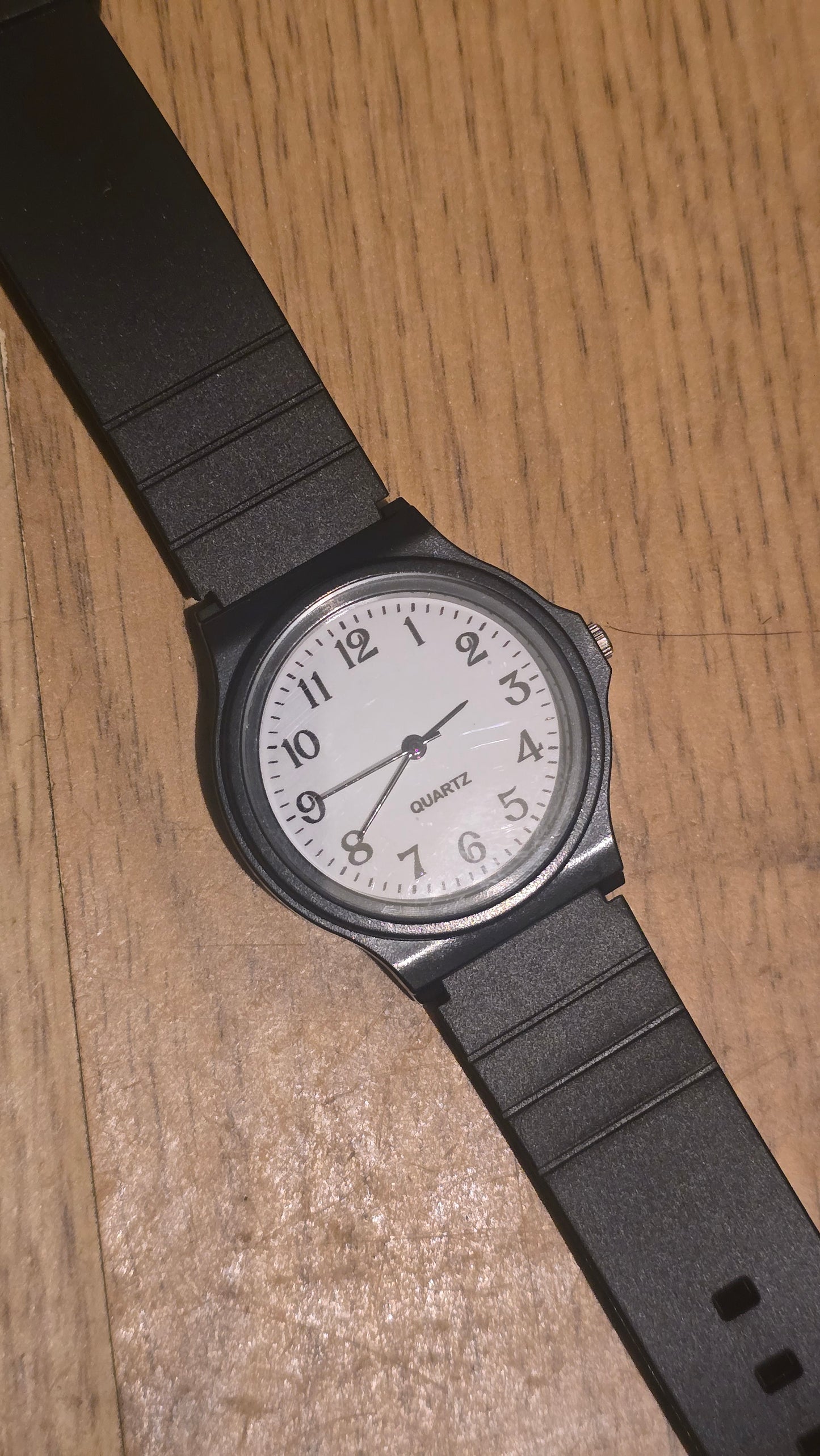 Mens / Teen Quartz Watch - New