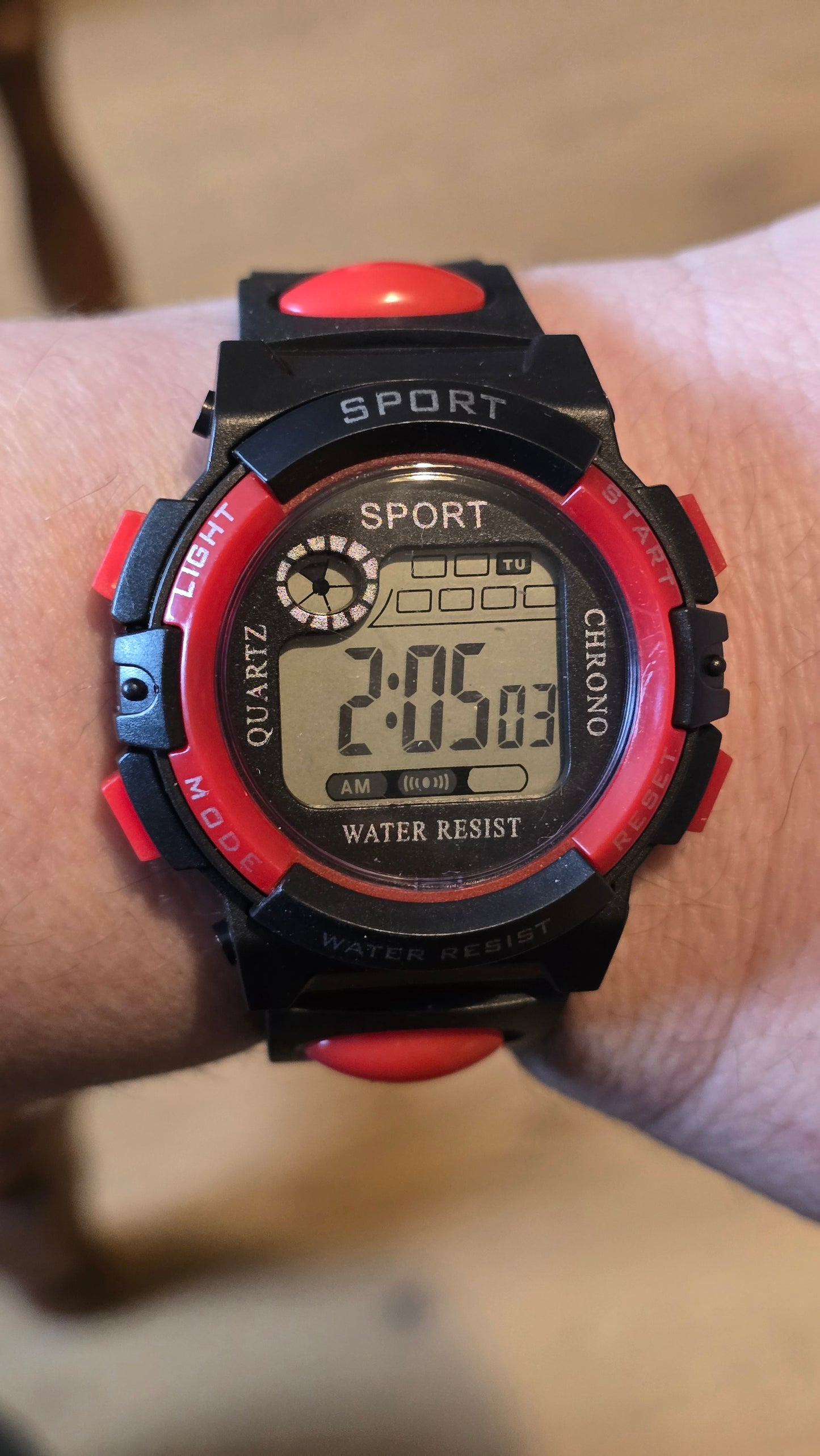 WYW Digital Sports Watch - Unisex - Red - New