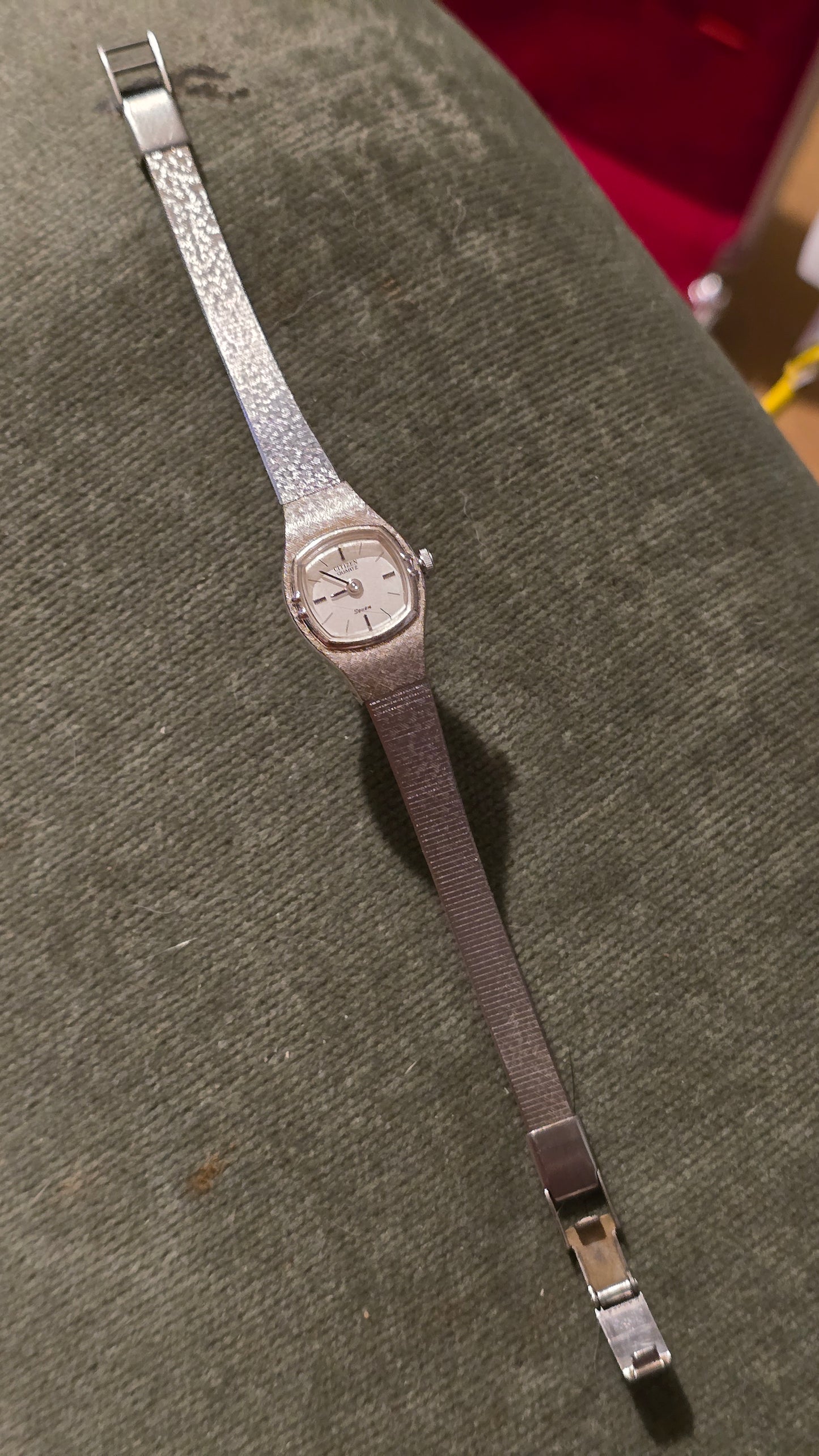 Citizen Seven Ladies Quartz Dress Watch - Pre-owned - 1