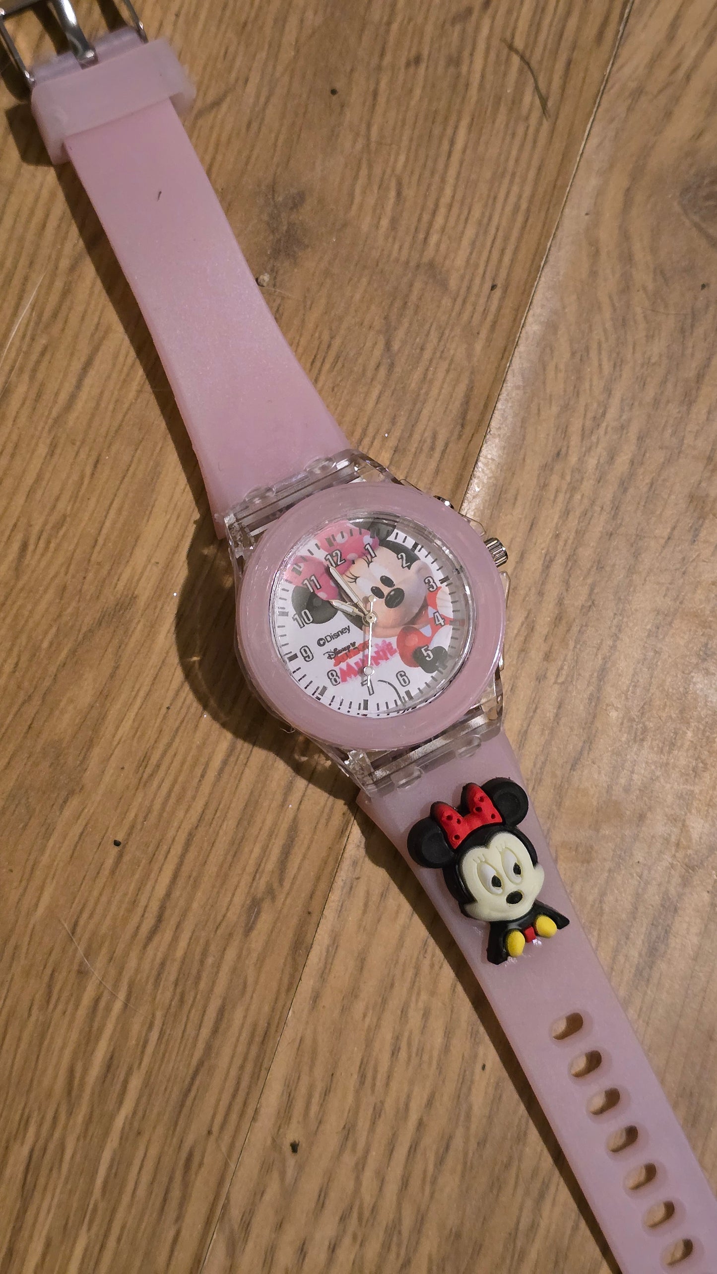 Disney Minnie Mouse Girls Quartz Watch - New