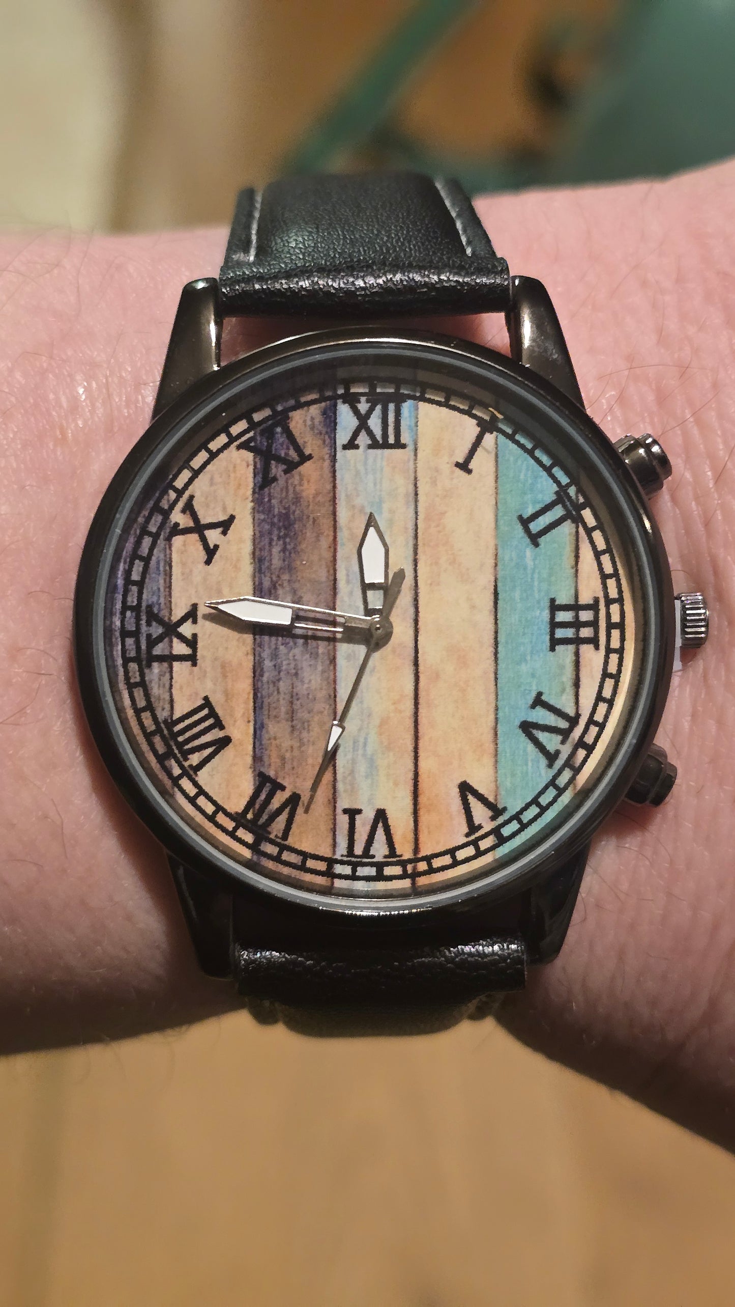 Ladies / Unisex Quartz Watch - New