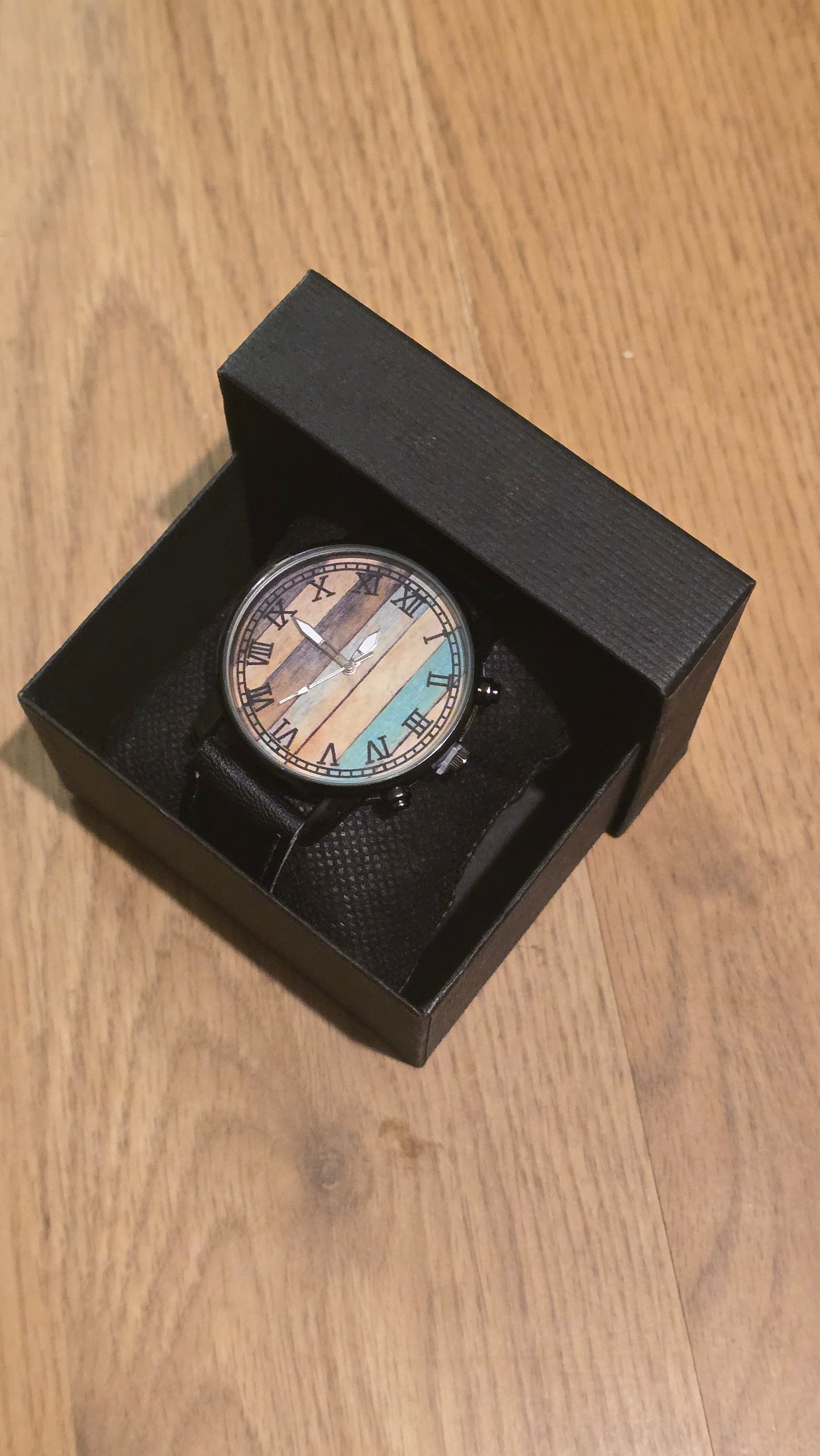 Ladies / Unisex Quartz Watch - New