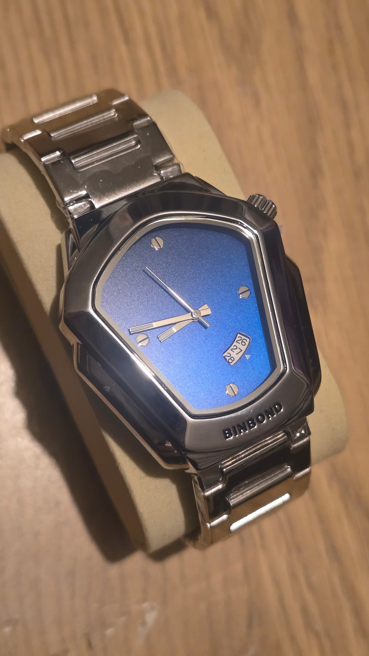 Binbond Mens Quartz Watch - New - 1