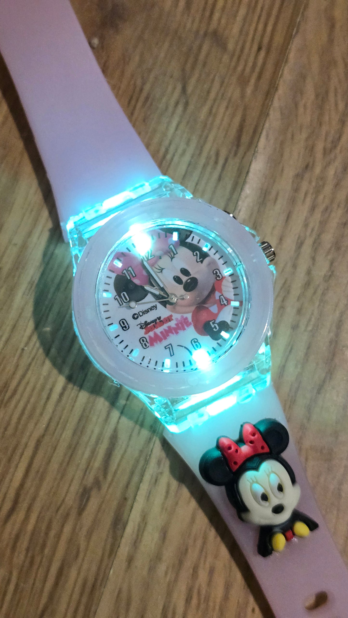 Disney Minnie Mouse Girls Quartz Watch - New