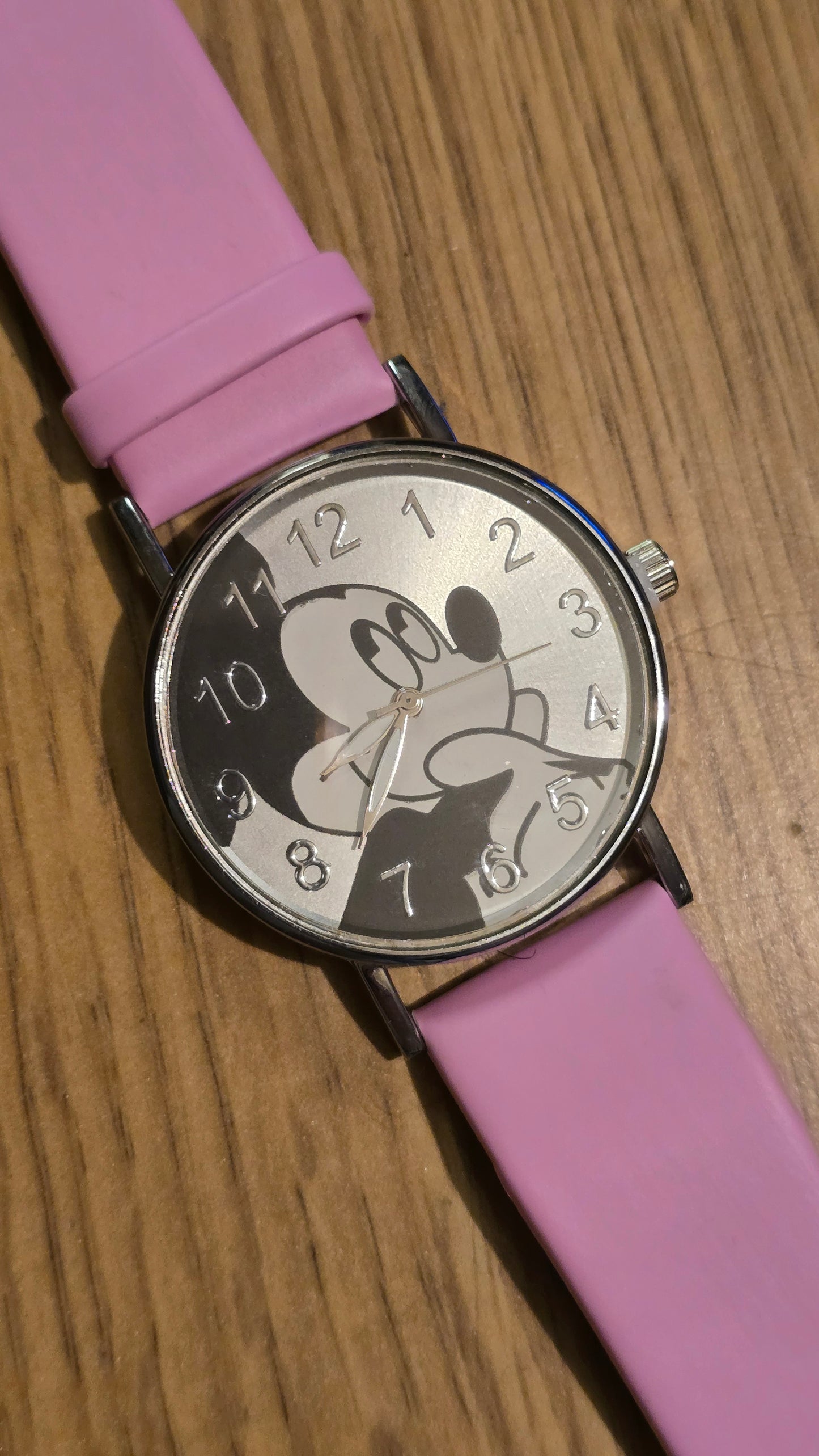 Disney Mickey Mouse Ladies / Unisex Quartz Watch - New