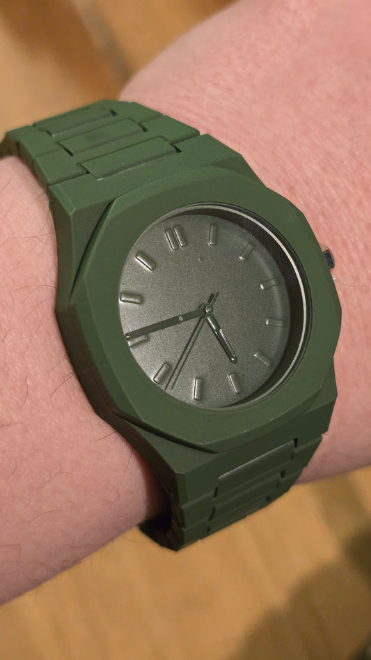 Mens / Unisex Green Quartz Watch - New