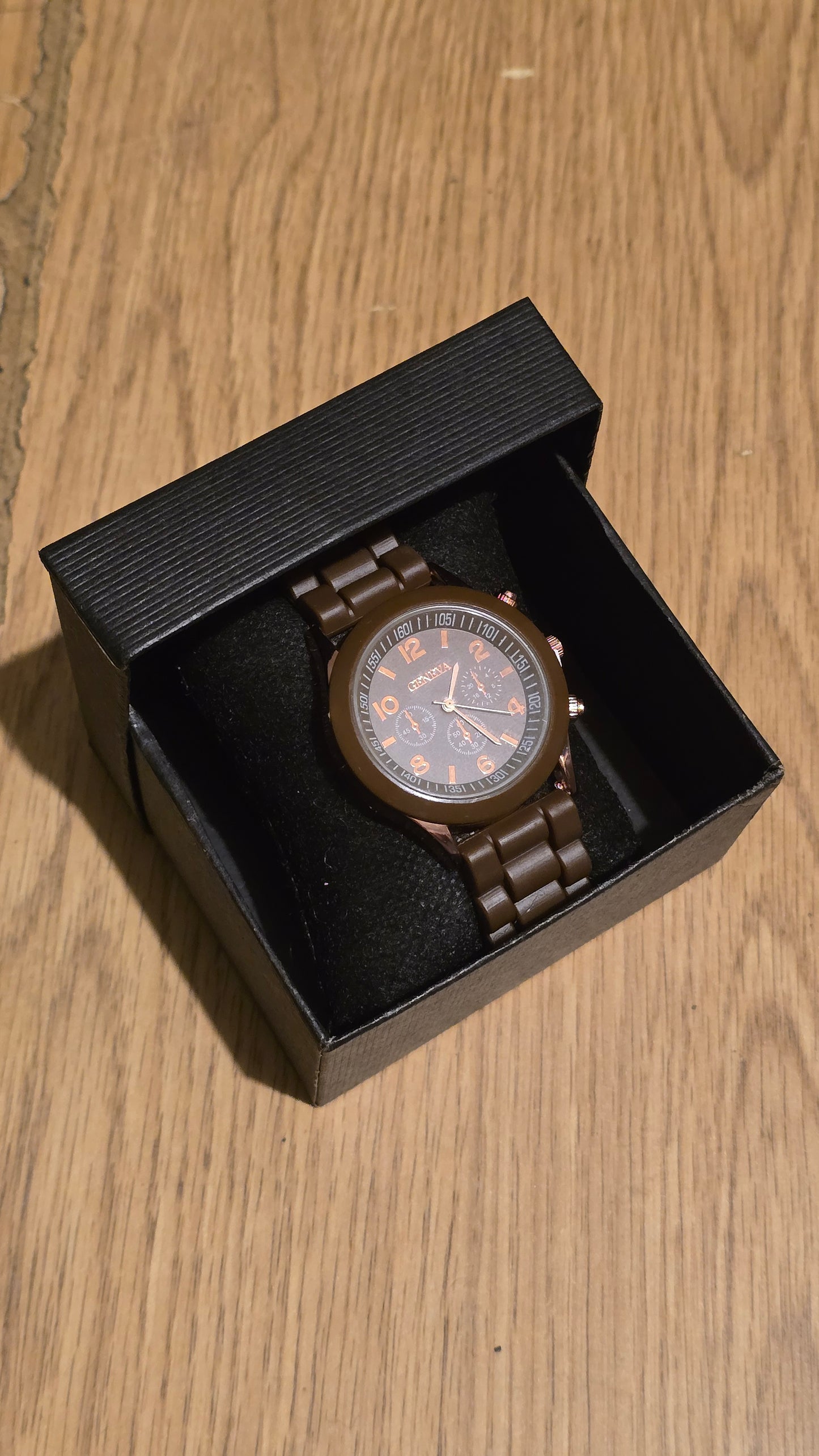 Geneva Ladies Quartz Watch - Brown - New