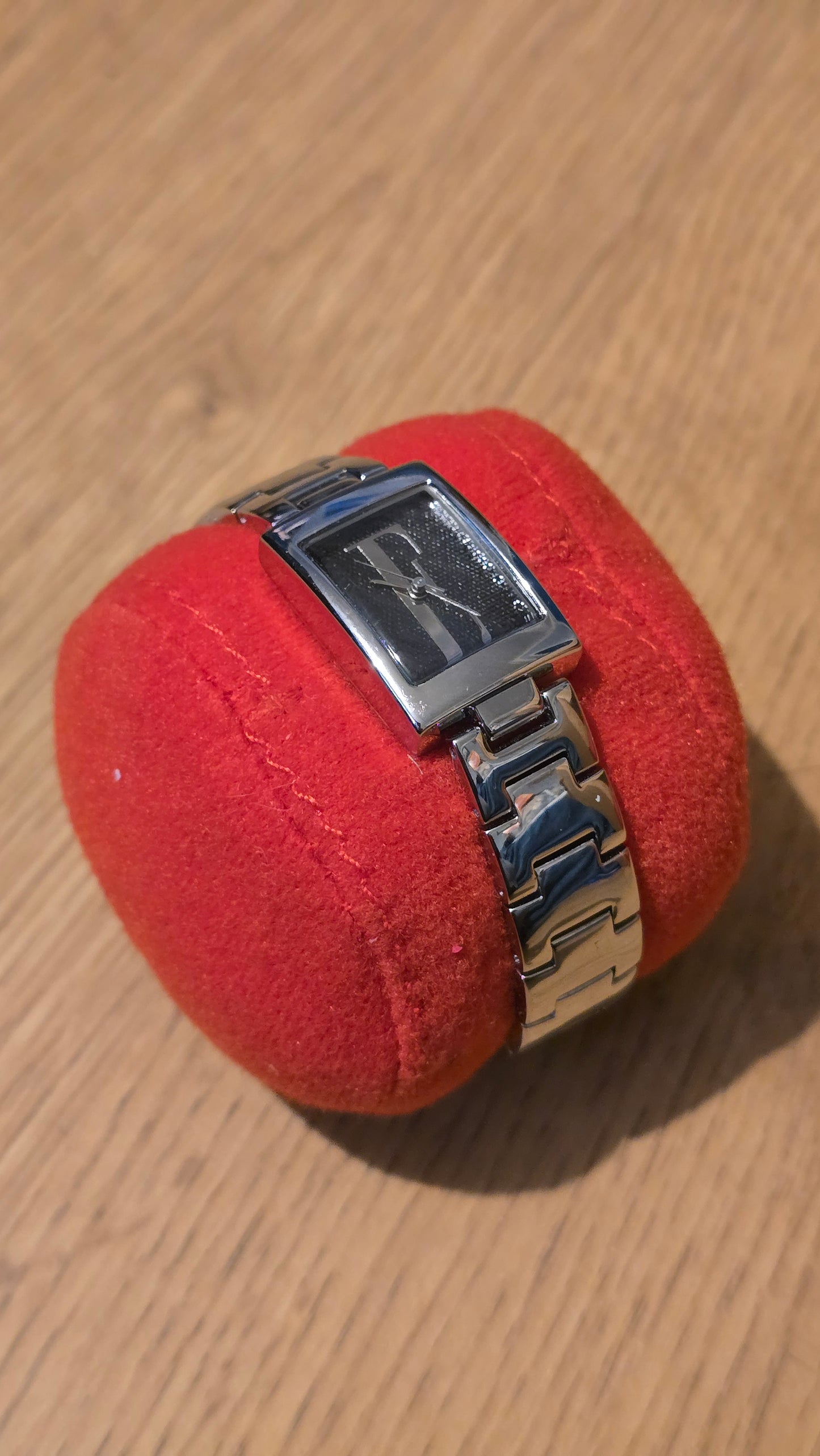 Elle Ladies Watch & Bag Set - New