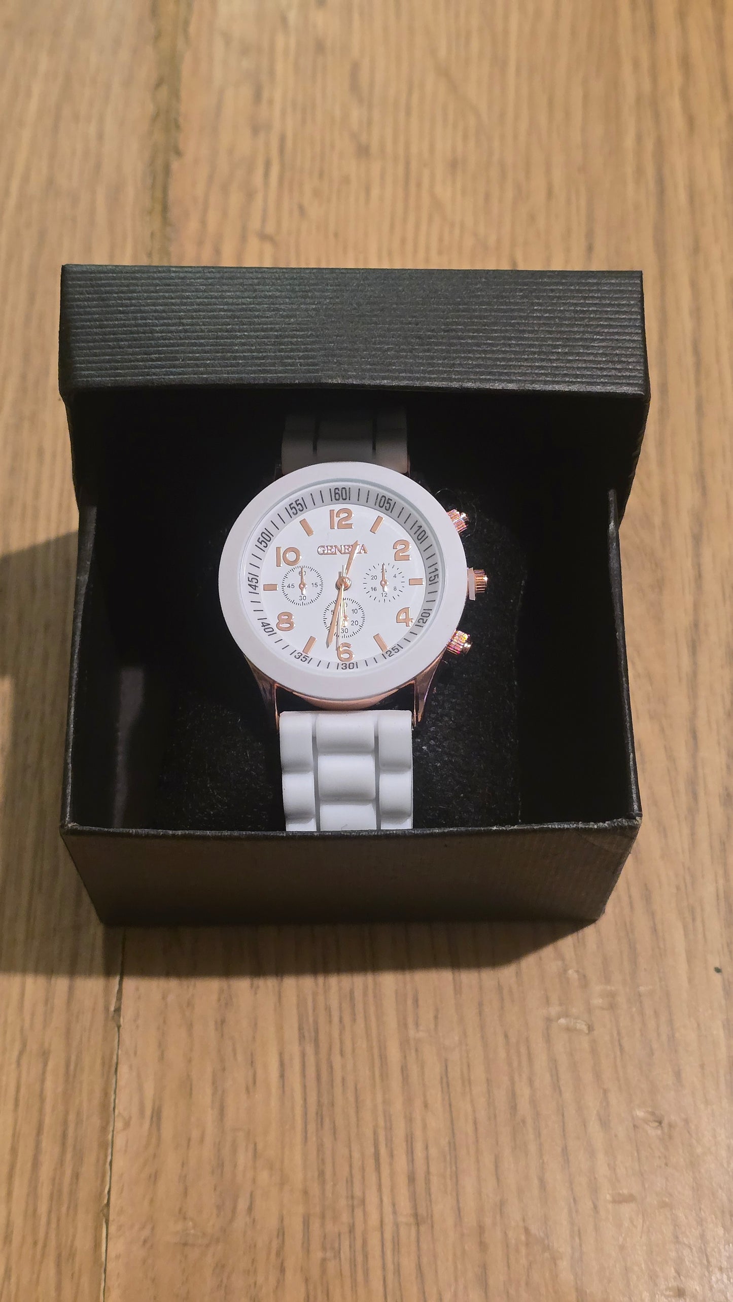 Geneva Ladies Quartz Watch - White - New