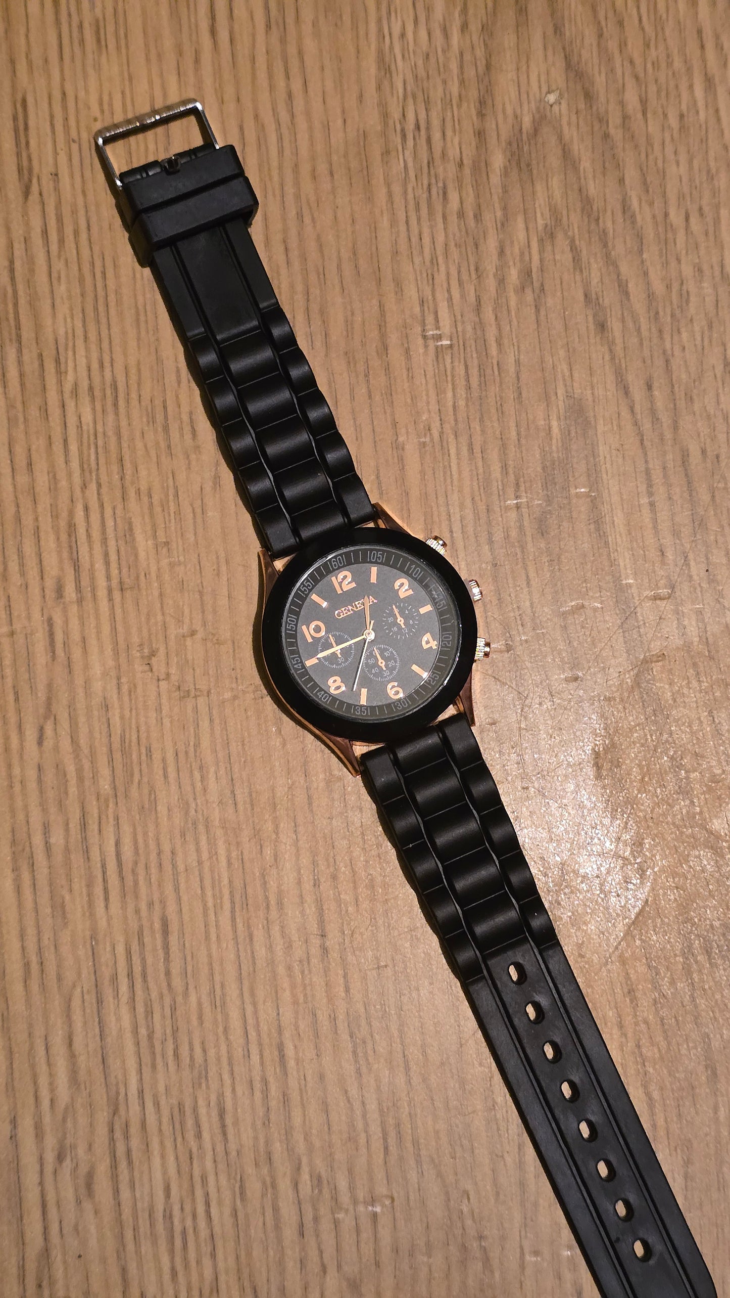 Geneva Ladies Quartz Watch - Black - New