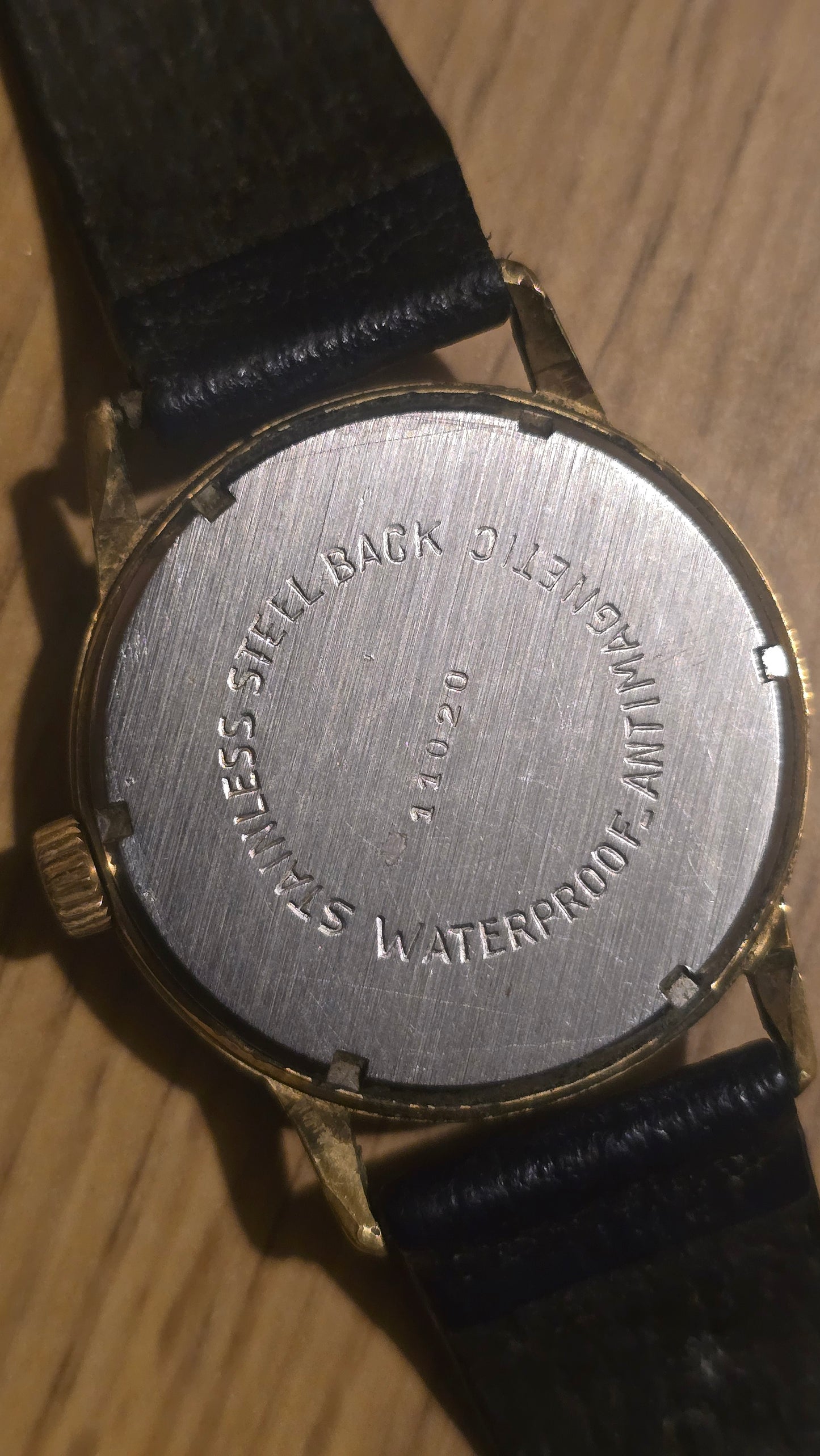 Avia Cadet Vintage Mens Mechanical Wind-up Watch - Pre-owned