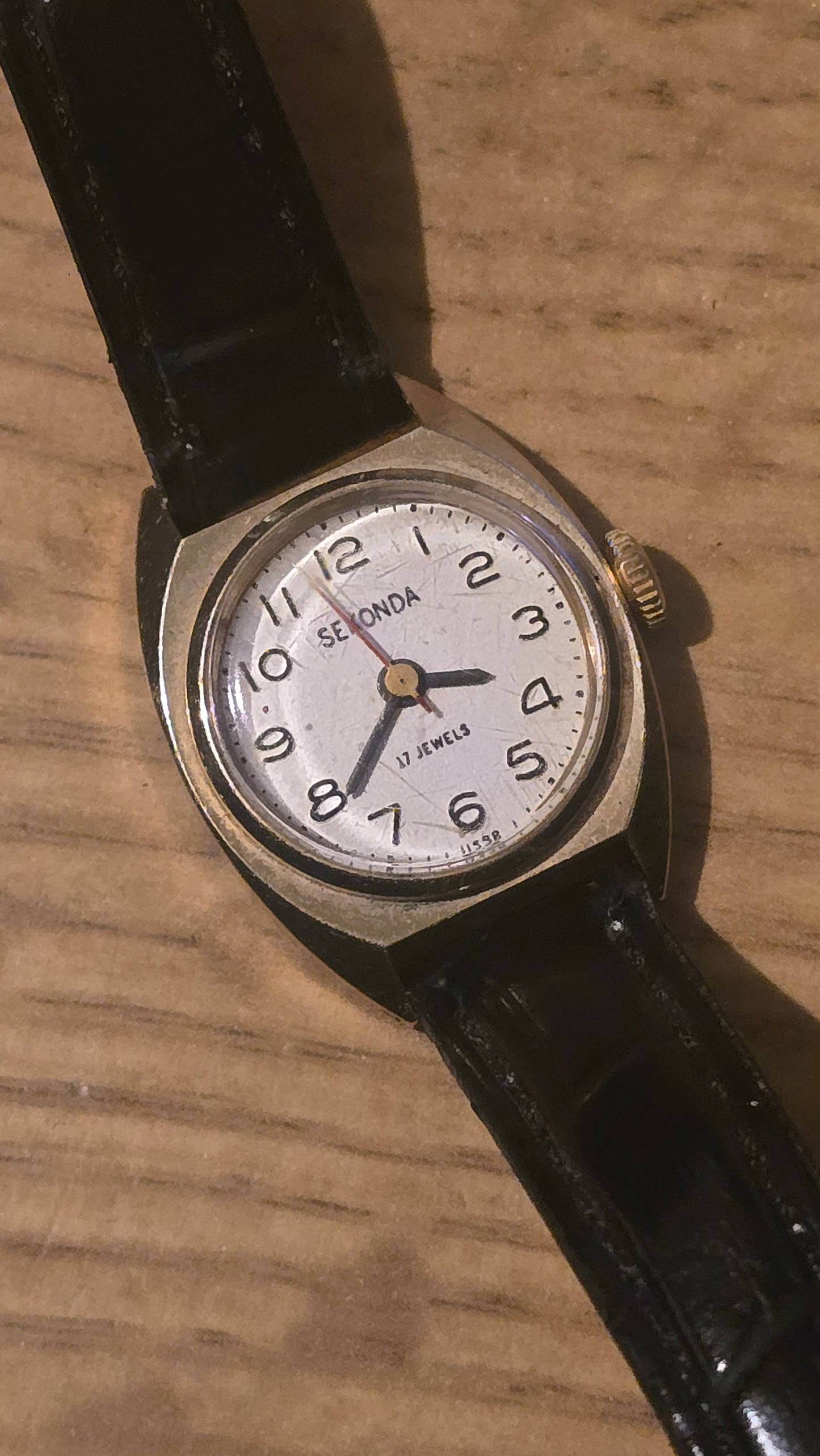 Sekonda Vintage Ladies Mechanical Wind-up Watch - 1