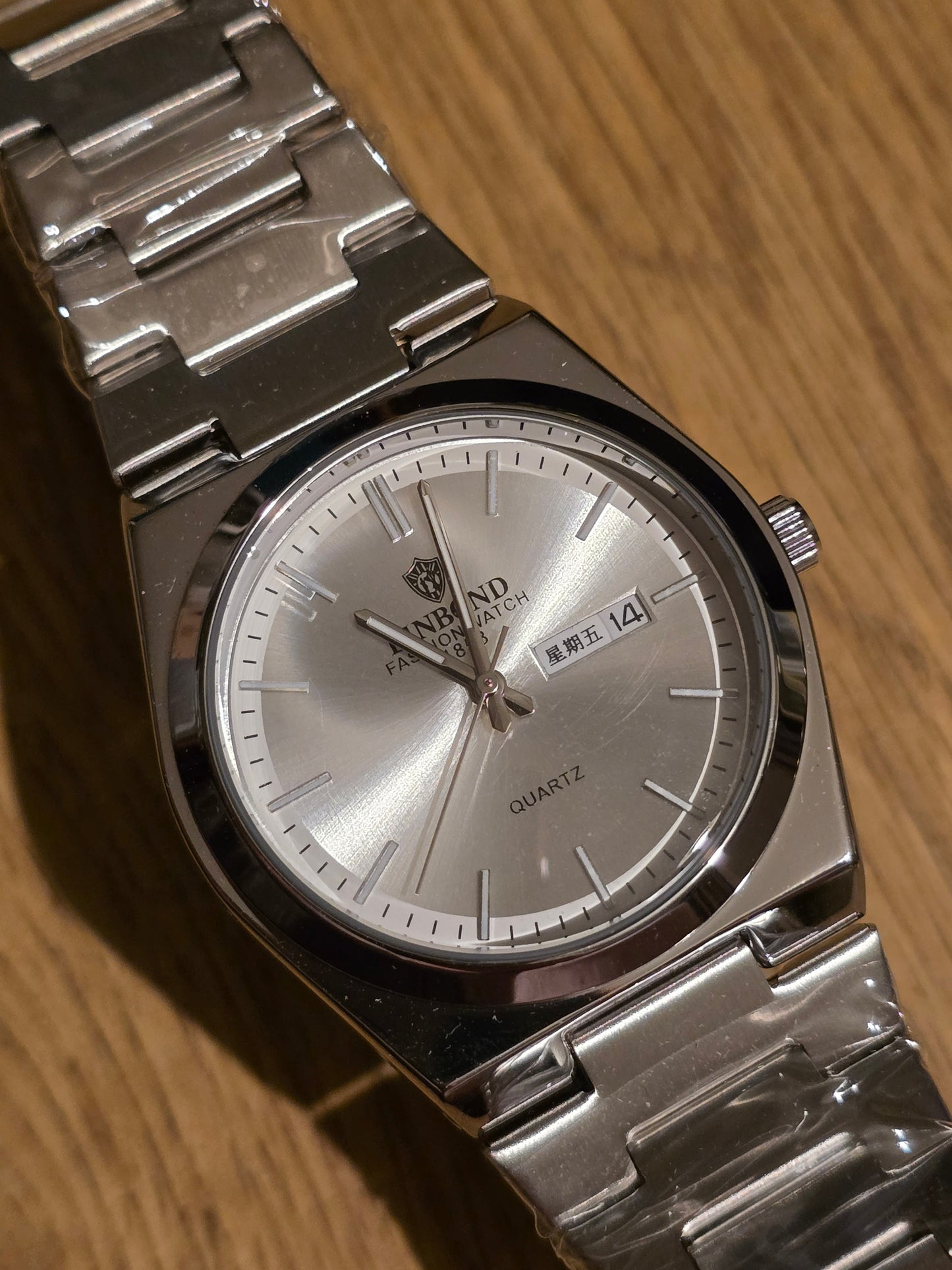 Binbond Mens Quartz Watch - Silver - New