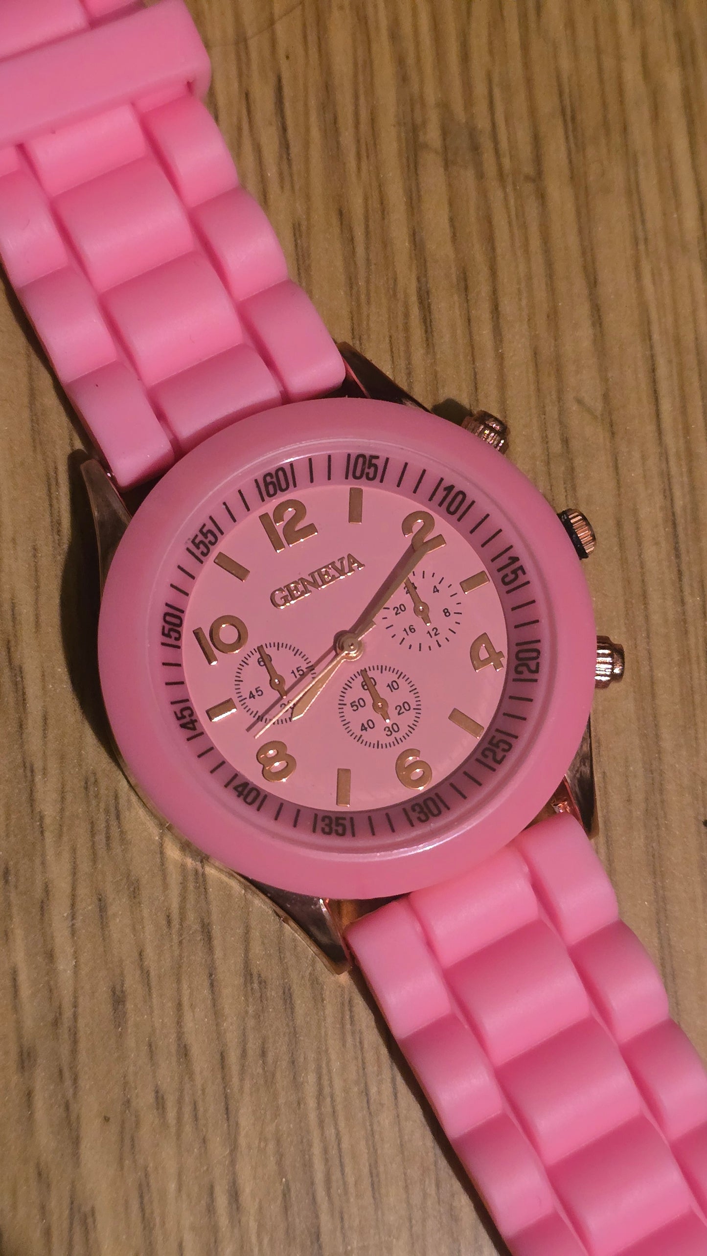 Geneva Ladies Quartz Watch - Pink - New