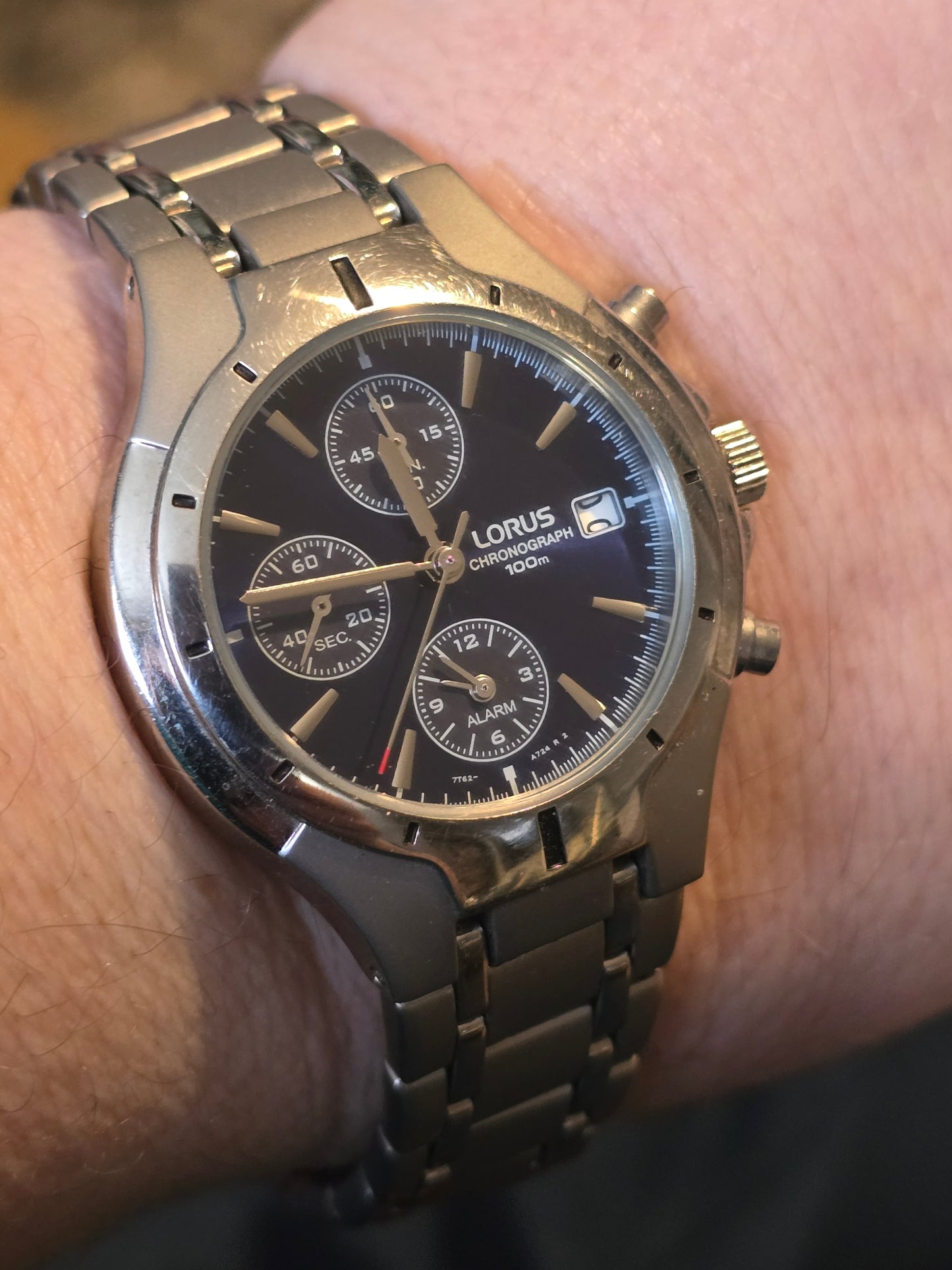 Lorus Mens Chronograph Quartz Watch - pre-owned - 1