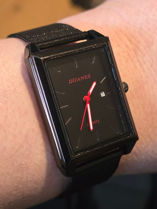 Dijanes Ladies / Unisex Quartz Watch - New