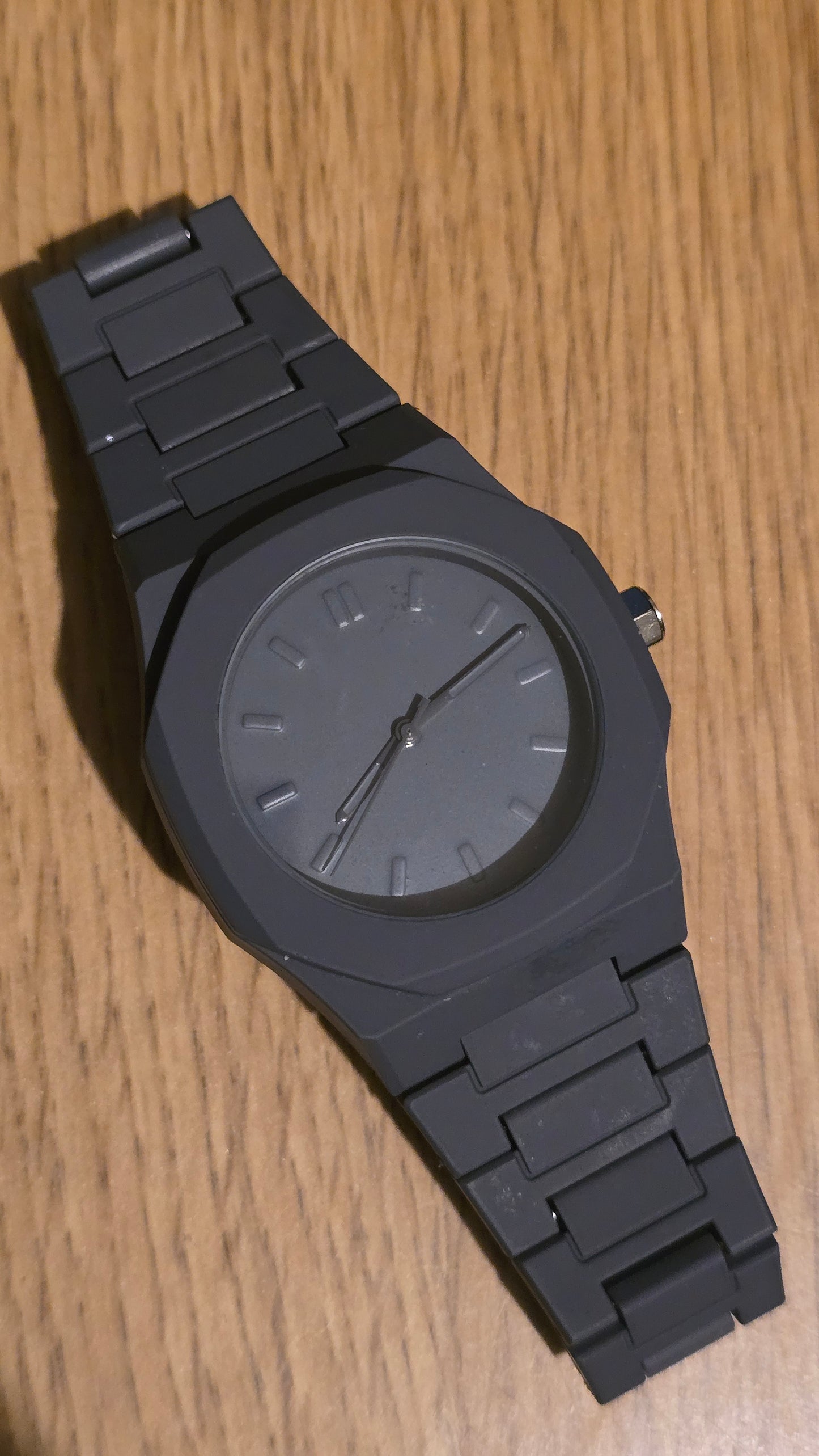 Mens / Unisex Grey Quartz Watch - New