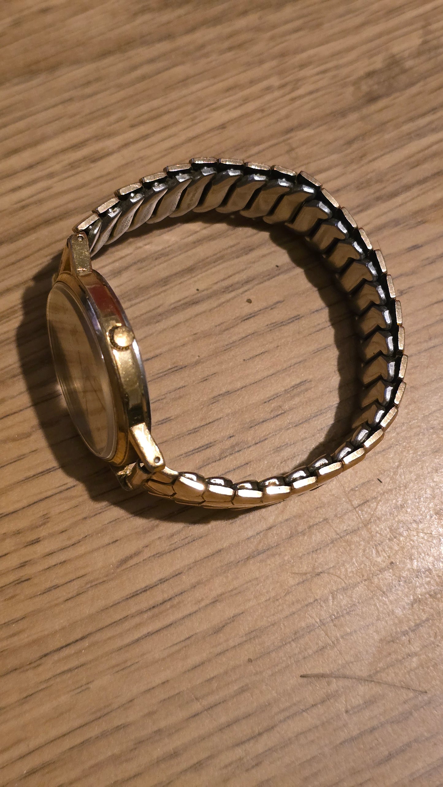 Pulsar Ladies / Unisex Gold Coloured Quartz Watch - Pre-owned