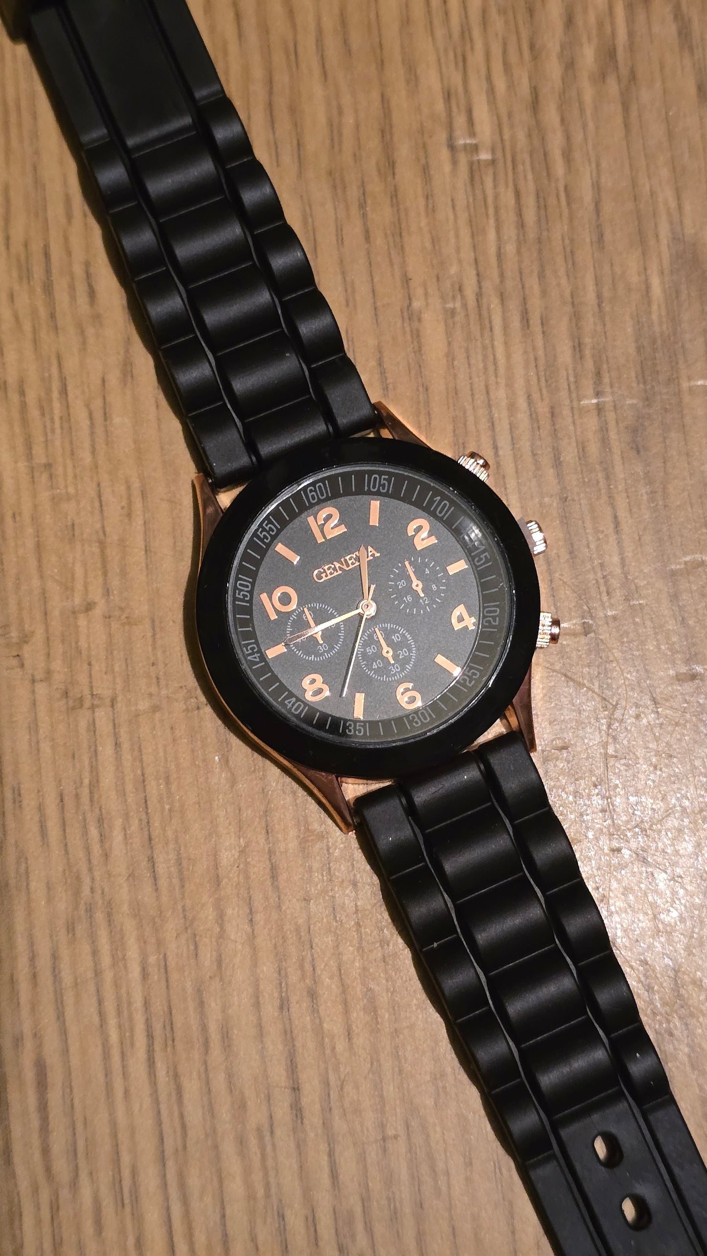 Geneva Ladies Quartz Watch - Black - New