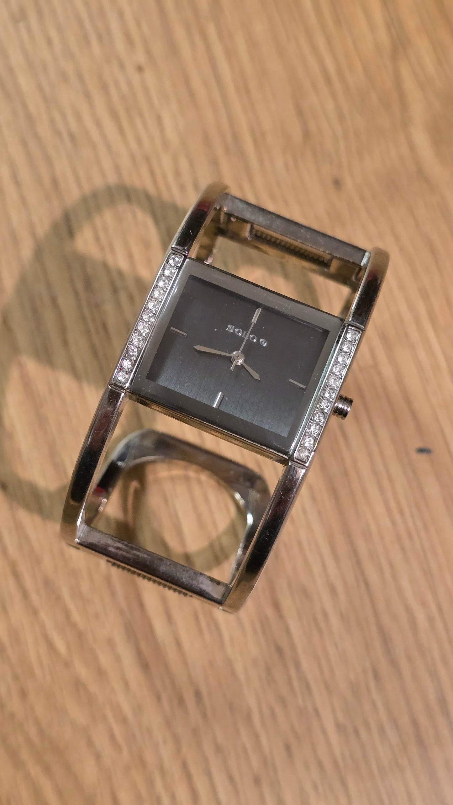 Solo Ladies Quartz Dress Watch - Pre-owned
