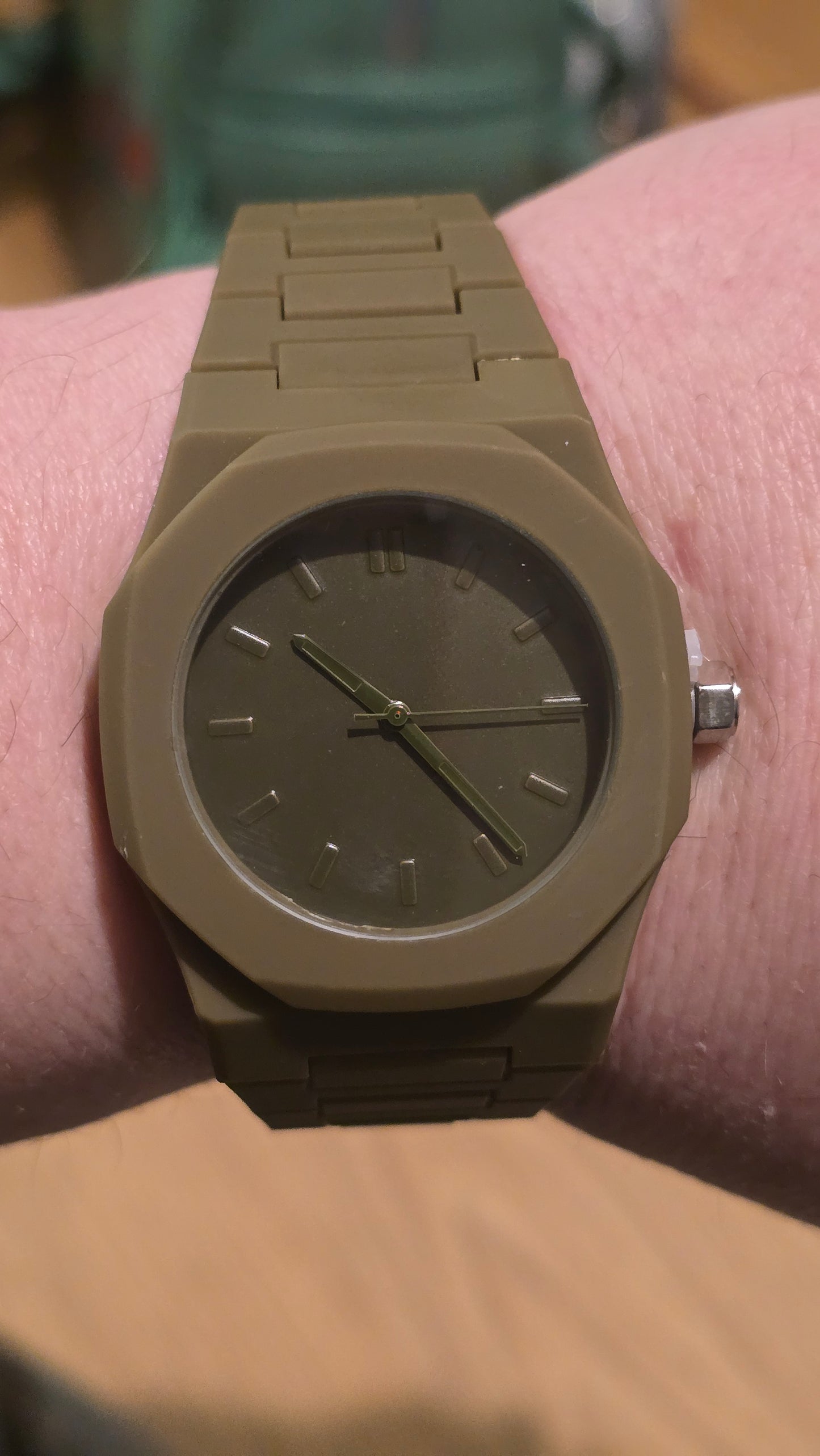 Mens / Unisex Khaki Quartz Watch - New