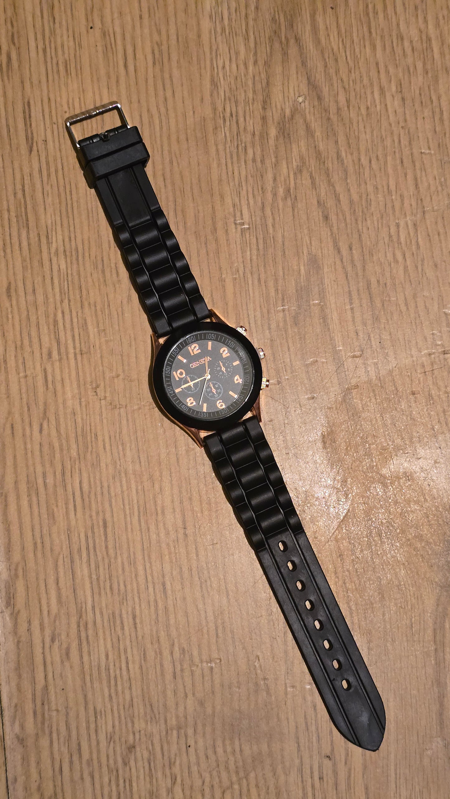 Geneva Ladies Quartz Watch - Black - New