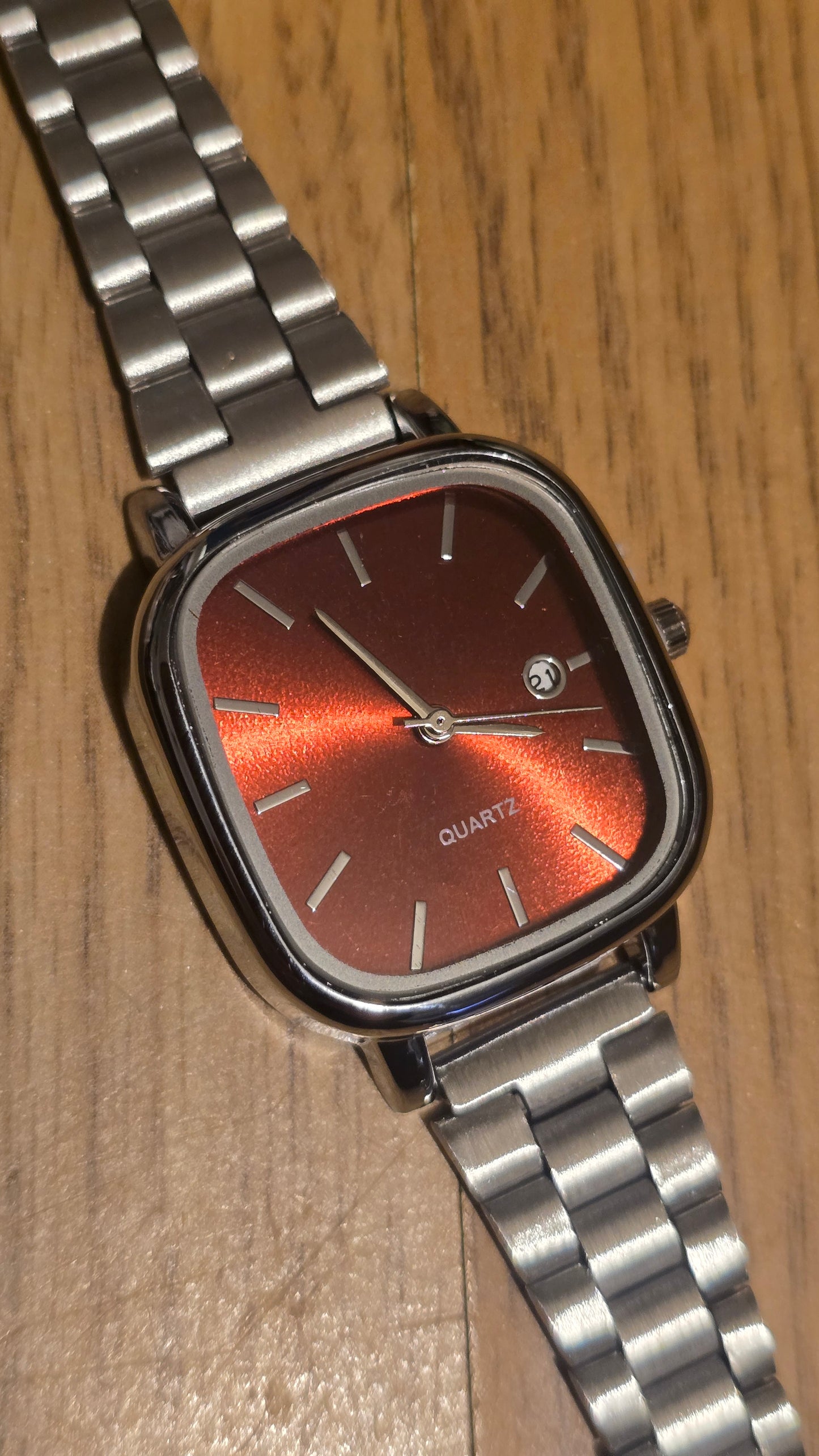 Ladies Quartz Watch - Red - New
