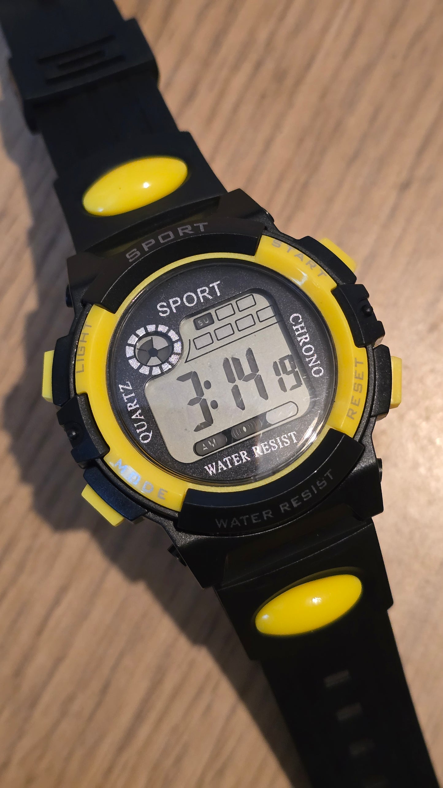 WYW Digital Sports Watch - Unisex - Yellow - New