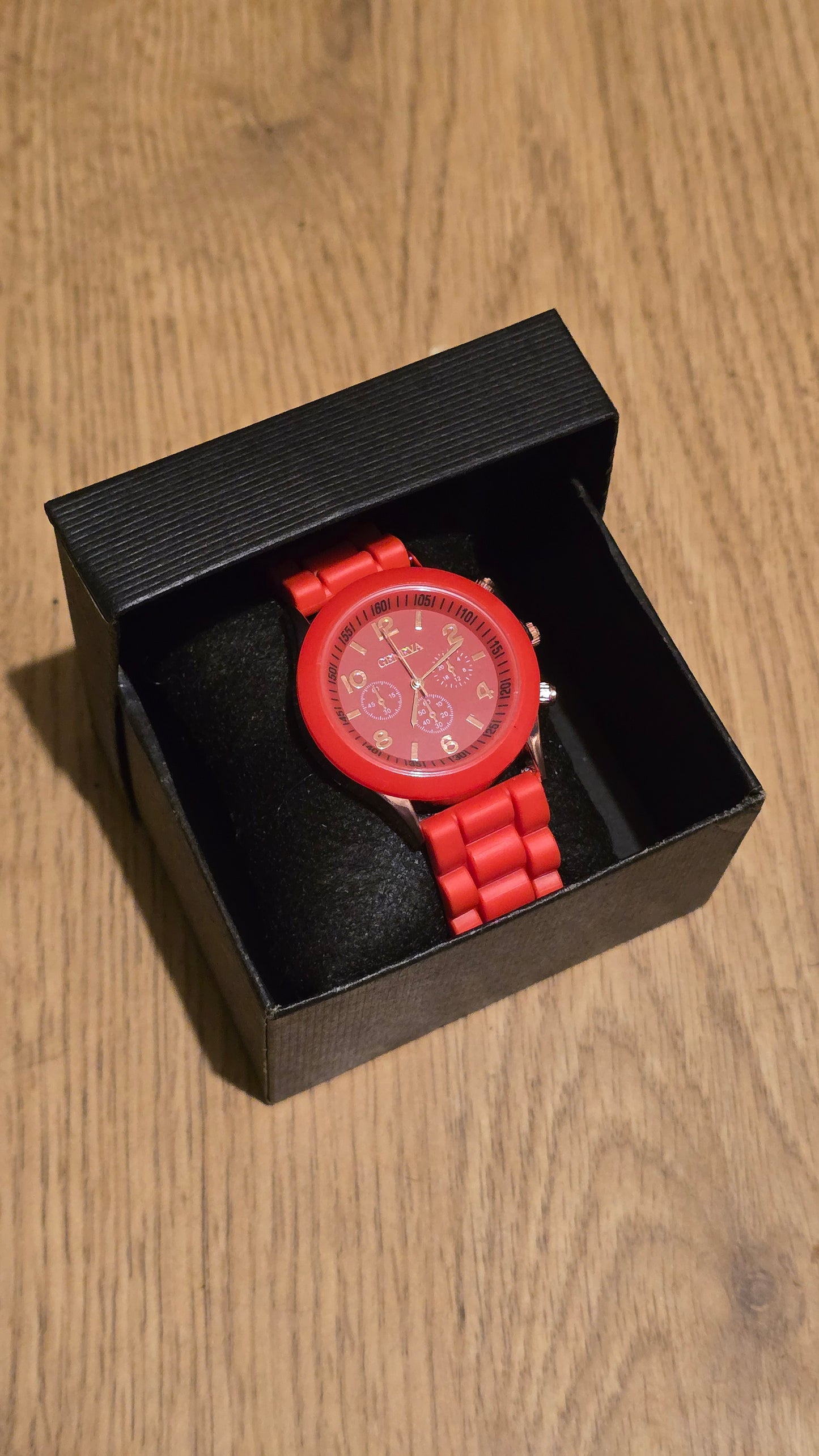 Geneva Ladies Quartz Watch - Red - New