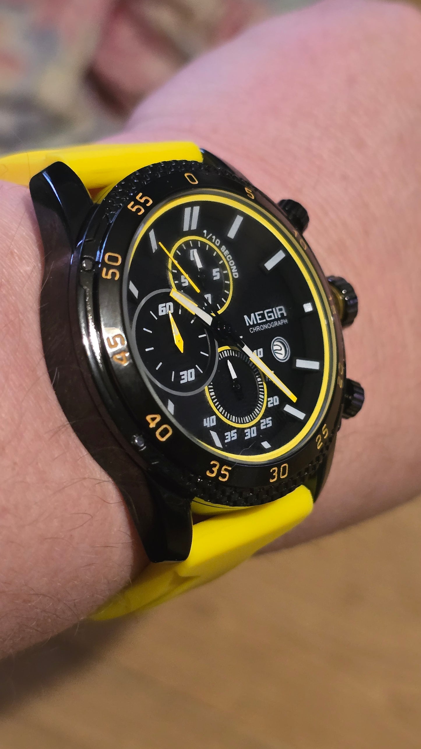 Megir Mens Chronograph Quartz Watch - New - Yellow - 1