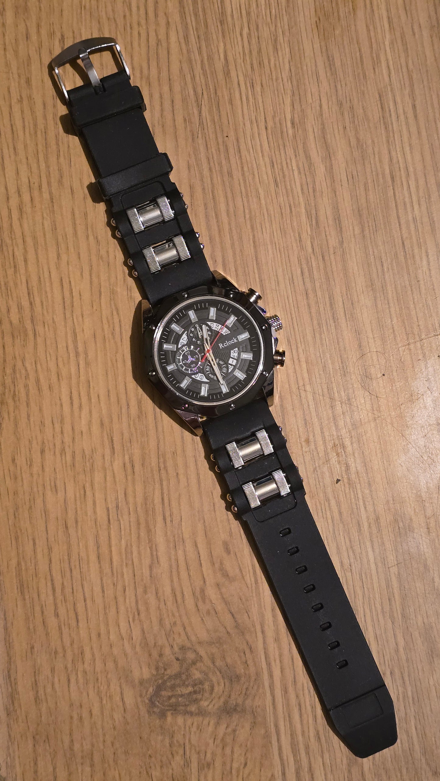 RClock Mens Quartz Watch - New