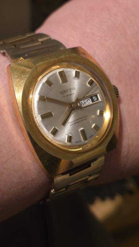 Sperina Vintage Mens Gold Plated 17 Jewel Mechanical Wind-up Watch.