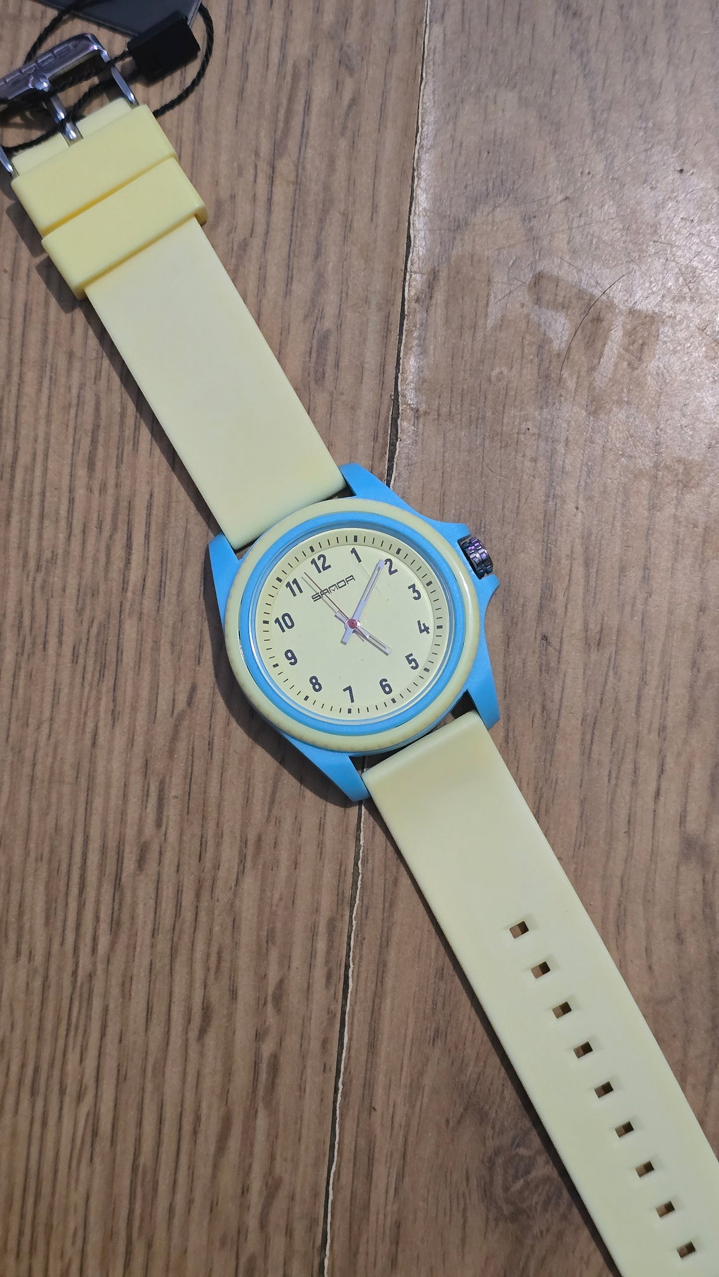 Sanda Ladies / Unisex Quartz Watch - New - 1