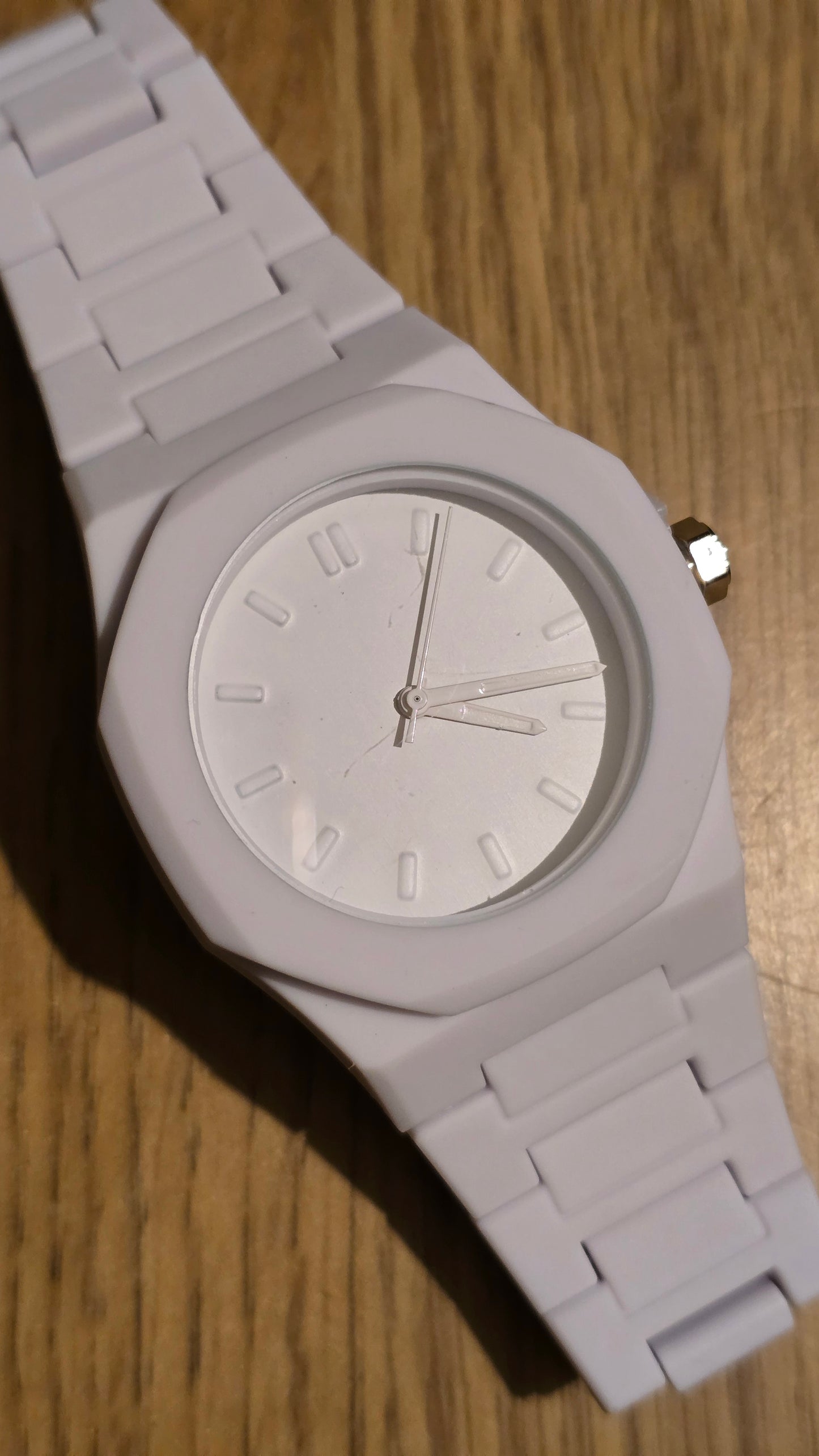 Mens / Unisex White Quartz Watch - New
