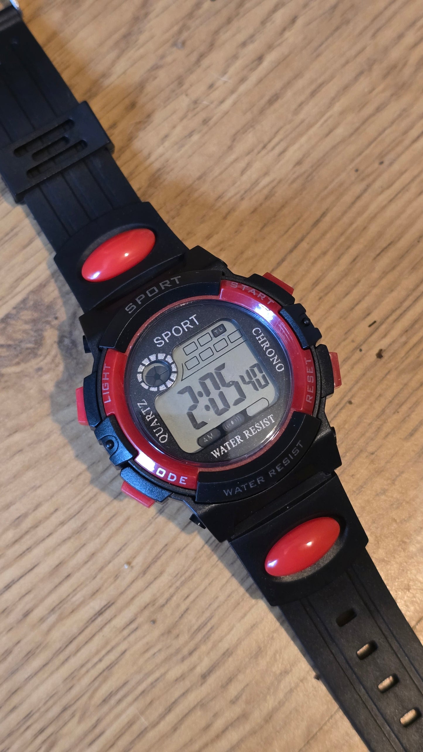 WYW Digital Sports Watch - Unisex - Red - New