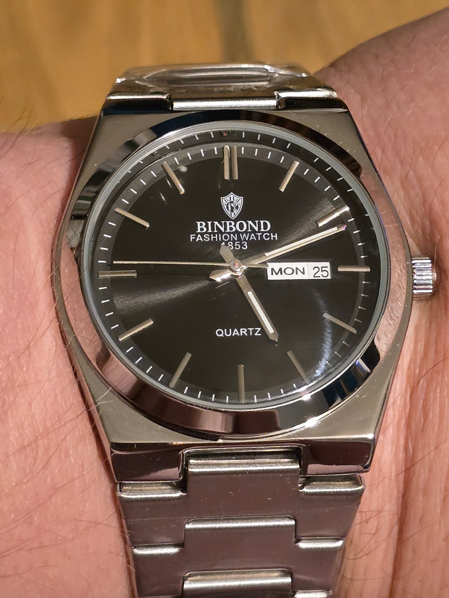 Binbond Mens Quartz Watch - Silver - New