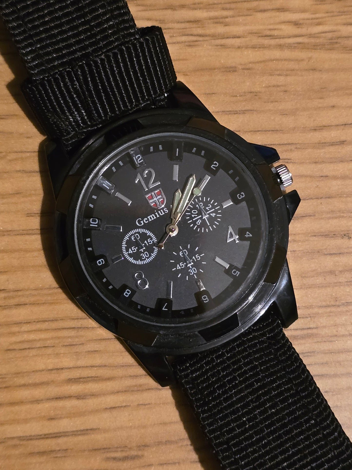 Gemius Army Unisex Quartz Watch - Black - New