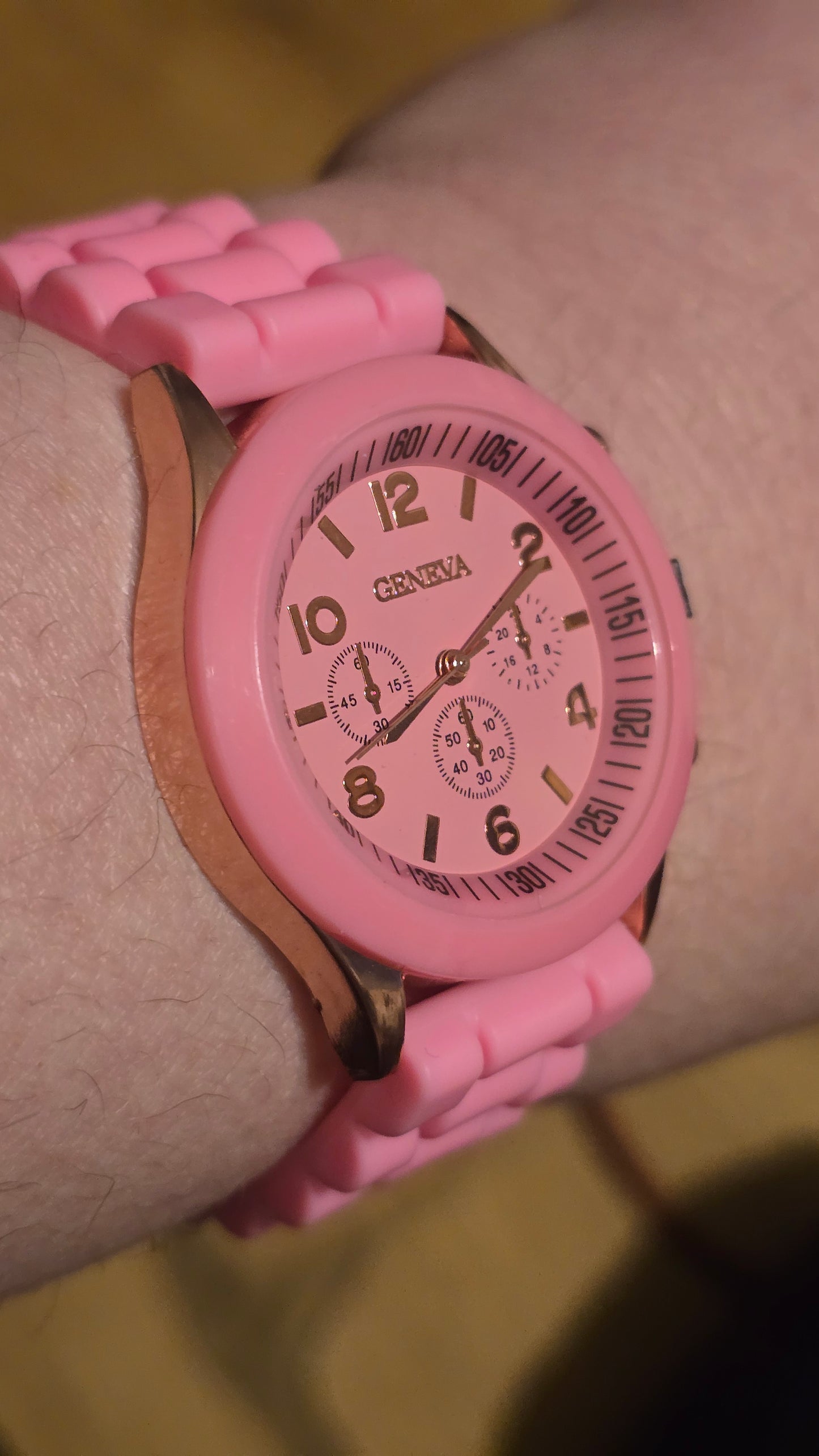 Geneva Ladies Quartz Watch - Pink - New